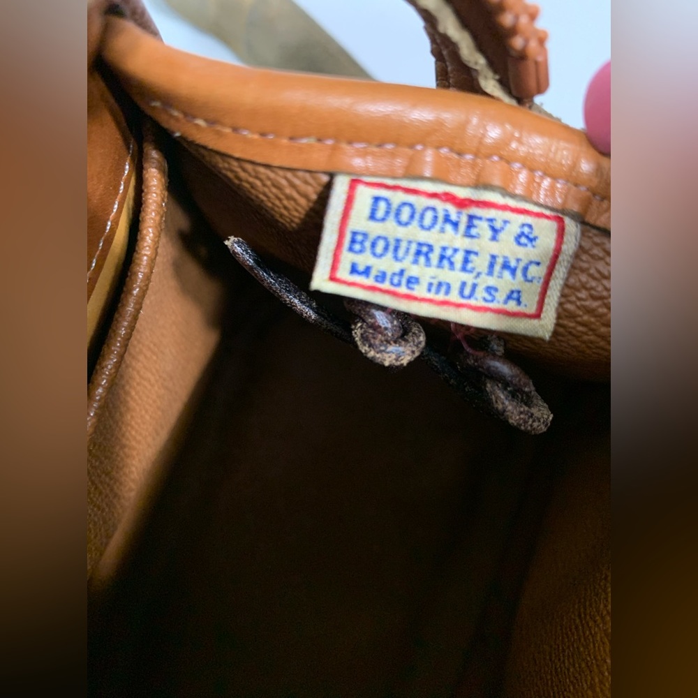 💕👜Vintage Dooney & Bourke Bag & Matching Wallet - Picture 14 of 16